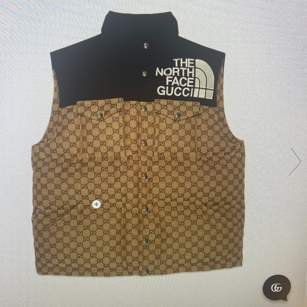 Gucci north face collab padded vest / size medium